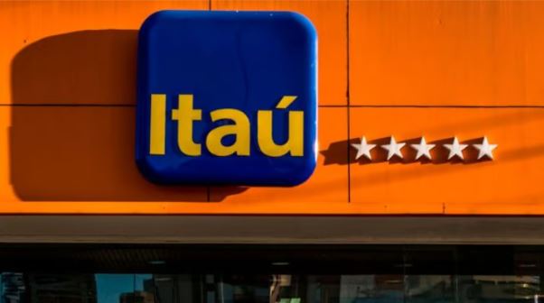 Banco Itaú reorganização societária