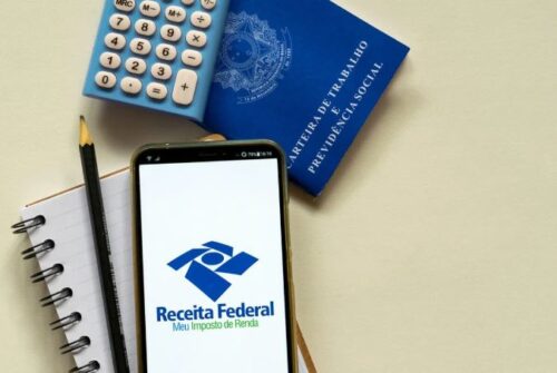 A estimativa é que 94.864 contribuintes que caíram na malha fina e acertaram as contas com o Fisco sejam contemplados. Eles receberão o total de R$300 milhões. (Foto: Freepik)