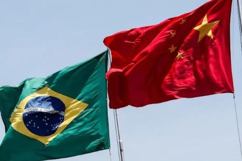 Relação China x Brasil vai além do comercial. Foto: Freepik