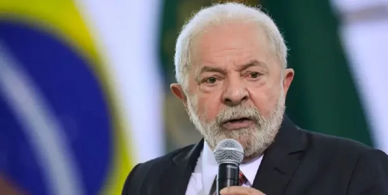 Lula volta a criticar política do Banco Central. Foto: Ricardo Shutter