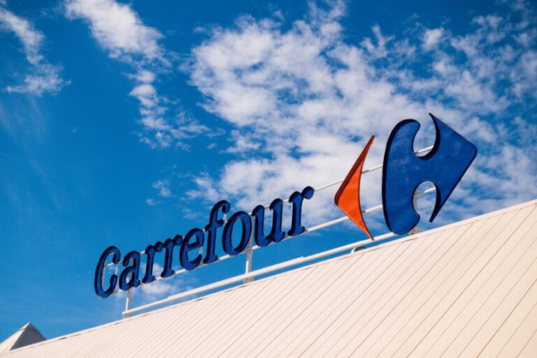 Ações carrefour (CRFR4) despencam após divulgação de balanço financeiro. Foto. Shutterstock