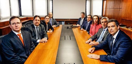 Membros do Copom já debatem queda da Selic para agosto. Foto: Reprodução veja