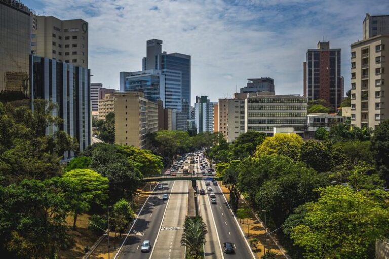 Urca Prime Renda (URPR11) e Cartesia Recebíveis Imobiliário (CACR11) emissão de cotas. Foto: Pexels