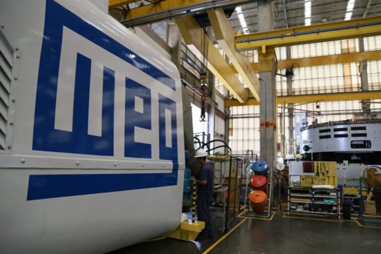 A Weg (WEGE3) anunciou o pagamento de dividendos intermediários no valor de R$ 609 milhões. S