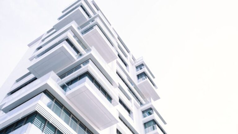 Agenda de dividendos: 50 fundos imobiliários distribuem proventos em agosto. Foto: Reprodução Suno