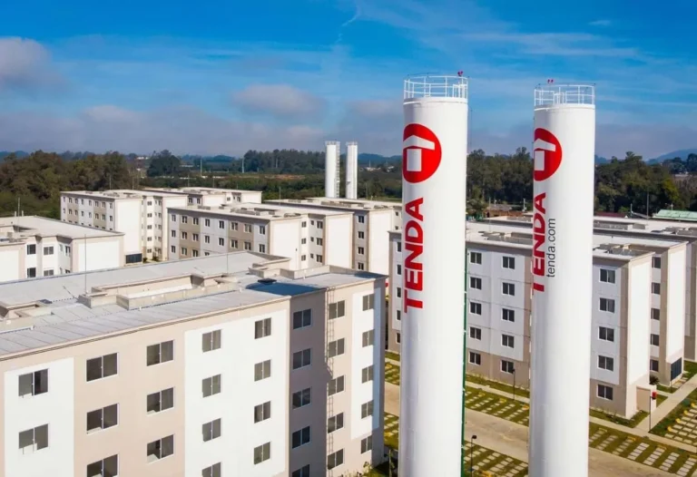 A Tenda TEND3 deu entrada para uma oferta subsequente de ações na B3, visando arrecadar até R$ 280 milhões com a possibilidade de expansão.