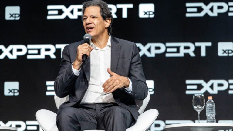 Haddad estabelece metas ambiciosas visando equilíbrio fiscal em 2024. Foto: Paulo Bareta