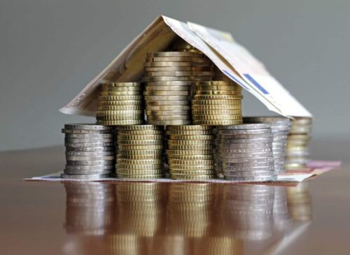 Dividendos FIIs: 10 fundos imobiliários distribuem proventos nesta segunda-feira (11)