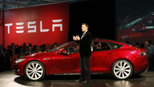 Elon Musk: ações da Tesla caem e bilionário perde US$ 24 bi