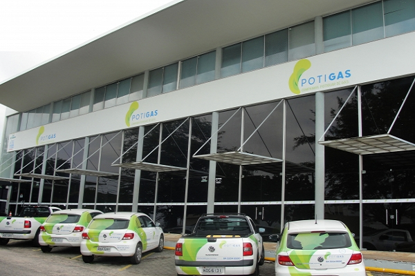 Petrobras (PETR4) firma contratos de fornecimento com a Potigás