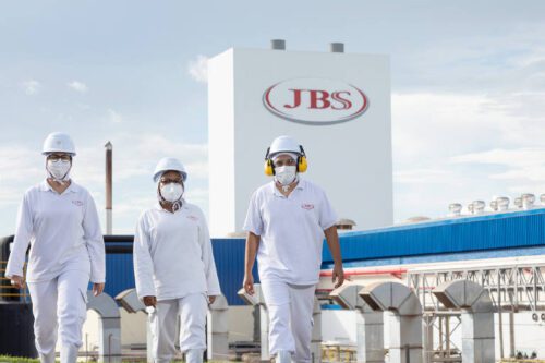 JBS (JBSS3) busca listagem de ações no exterior visando competitividade global