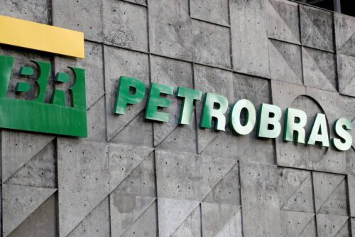 Petrobras (PETR4) paga hoje (21) 1ª fatia dos R$ 15 bilhões em dividendos