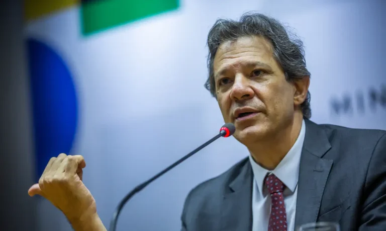 Haddad apresenta pacote de medidas para aumentar a arrecadação pública