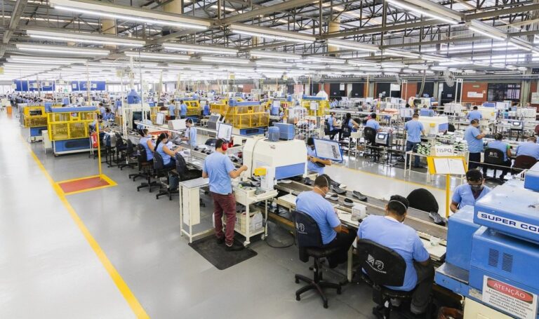 Vulcabras (VULC3) anuncia pagamento de dividendos intermediários de R$ 367,7 milhões