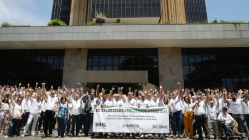 Banco Central entra em paralisação de 48 horas, com 500 servidores fora do expediente