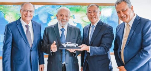 Lula anuncia investimento bilionário da Hyundai no Brasil até 2032