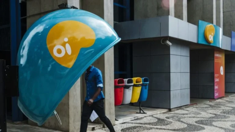 Oi (OIBR3) planeja dividir Oi Fibra para facilitar venda em recuperação judicial