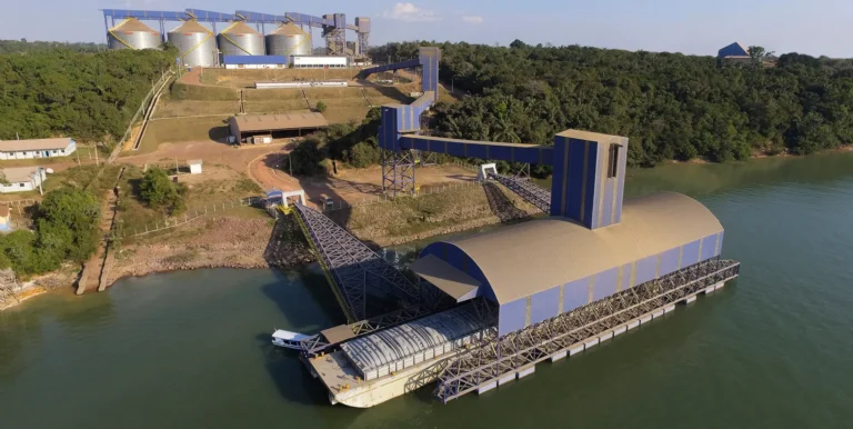 Prejuízo da Hidrovias (HBSA3) tem alta de 22,7% no 4T23