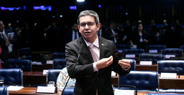 Comissão para Limitação de Créditos Tributários será instalada em 9 de abril, anuncia Randolfe