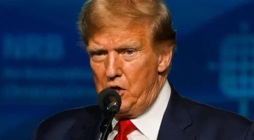 Eleições EUA: campanha de Trump pede um milhão de doações aos seus apoiadores