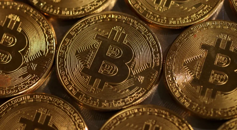 Futuro de Bitcoin da B3 registra a negociação de 7,4 mil contratos no primeiro dia
