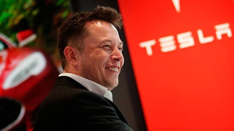 Tesla quer aprovar pacote salarial para Musk de US$55,8 bilhões