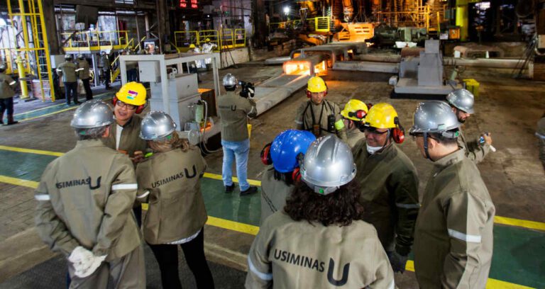 Usiminas (USIM5) tem queda anual de 93% no 1T24; saiba mais