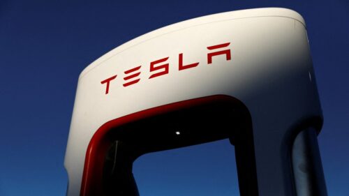 Vendas da Tesla tem primeira queda desde a pandemia