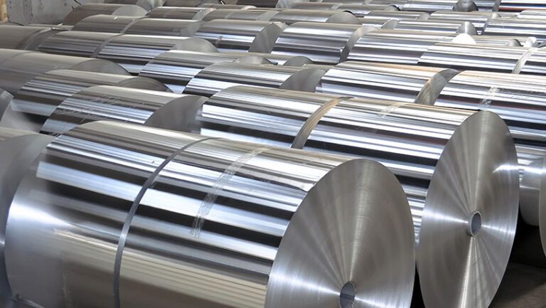 Camex sobe imposto de importação de aço para 25% e estabelece cotas