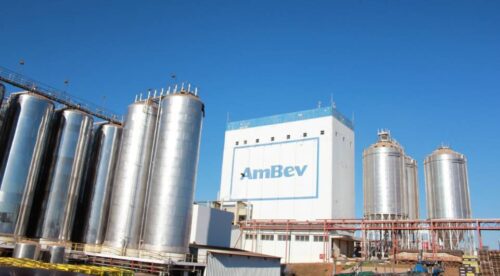 Perspectivas desafiadoras para a Ambev (ABEV3) reforçadas pela safra de investimentos