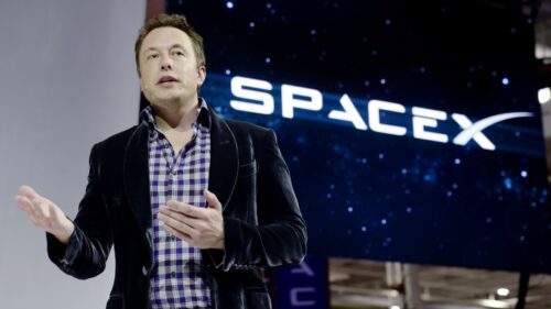 Starship da SpaceX se prepara para teste com lançamento de simuladores de satélites