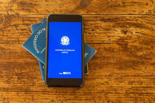 Abertura de vagas formais de trabalho no Brasil em novembro de 2024 registra o menor saldo desde 2019