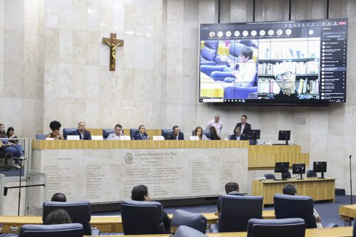 Proposta de privatização da Sabesp gera debate aquecido na Câmara Municipal de São Paulo