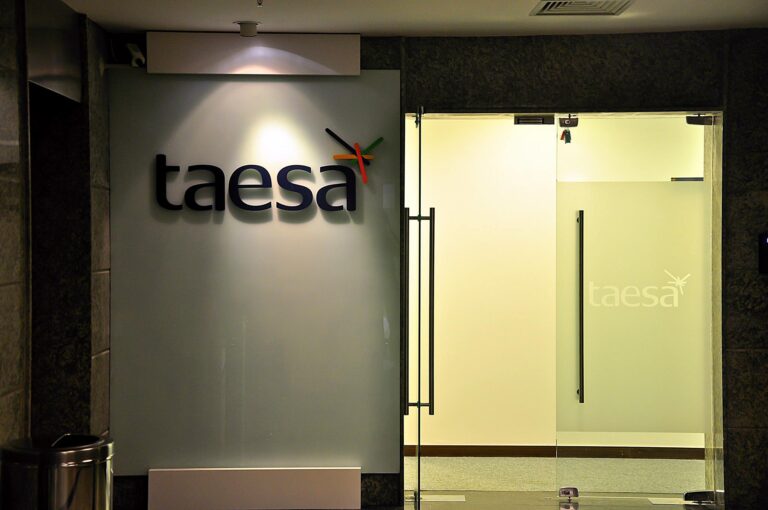 Taesa (TAEE11) registra lucro líquido IFRS de milhões no 2T24 e anuncia pagamento de dividendos