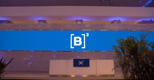 B3 (B3SA3) conclui precificação da emissão de R$4,5 bilhões de debêntures