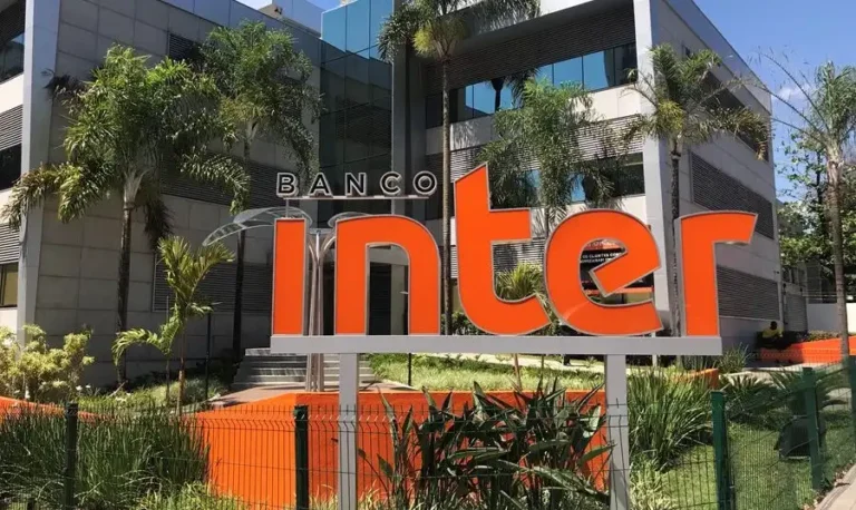 Banco Inter (INBR32) compra metade da Granito e muda nome para InterPag