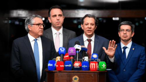 Governo anuncia desoneração da folha de pagamentos