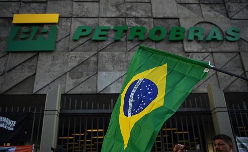 Petrobras tem atualização no valor de dividendos e enfrenta desafios de governança