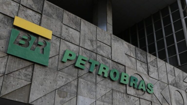 Desafios da Petrobras: diluição de ações, pressão por dividendos e mudanças na presidência