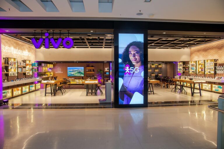 A Telefônica (VIVT3) aprova novo Plano de Incentivo