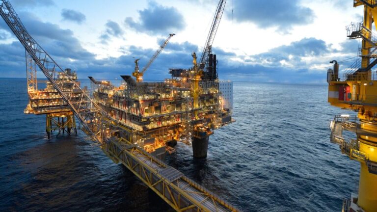 Acionistas aprovam fusão entre 3R Petroleum (RRRP3) e Enauta (ENAT3)