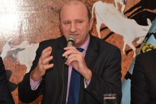 Ex-secretário Neri Geller se manifesta sobre demissão e controvérsias em leilão de arroz