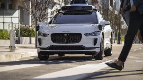 Waymo anuncia recall de carros autônomos após incidente em Phoenix, Arizona