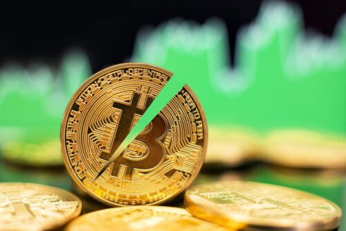 Por quê o Bitcoin não subiu no pós halving? 