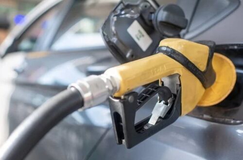 Redução da defasagem de preço da gasolina da Petrobras chega a 9%, segundo Abicom