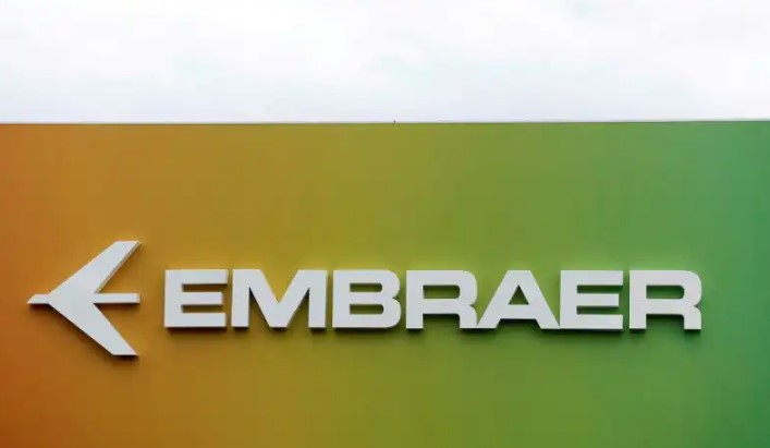 Embraer assina contrato para venda de 2 aeronaves C-390 Millennium