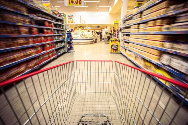 IPC-S de junho desacelera para 0,22% e reflete tendências de mercado