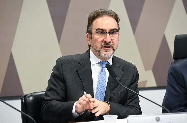 Impasse na implementação da Reforma Tributária: desafios e perspectivas para o novo sistema de IVA