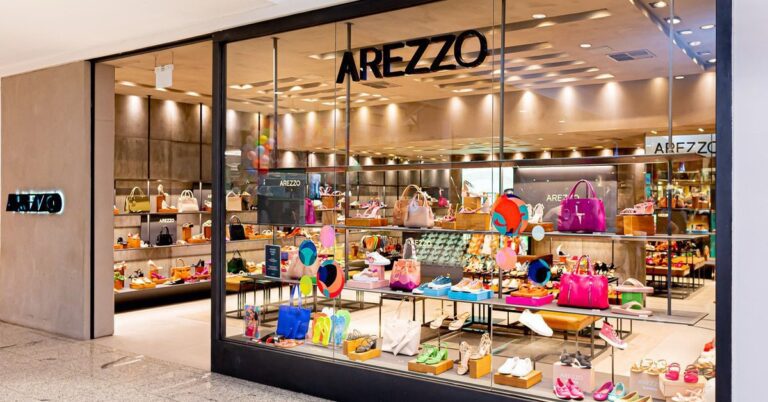 Arezzo (ARZZ3) vai distribuir dividendos; veja detalhes