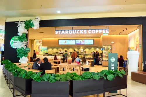 Cade aprova compra de ativos da Starbucks Brasil pela Zamp (ZAMP3)